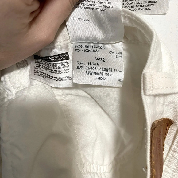 LEVI’S 501  Denim Shorts - Picture 8 of 8